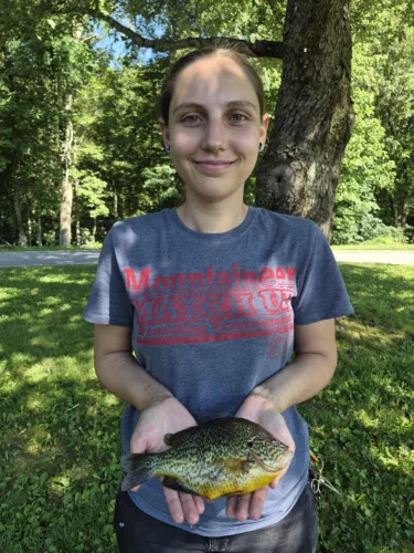 Beverly resident sets state fishing record